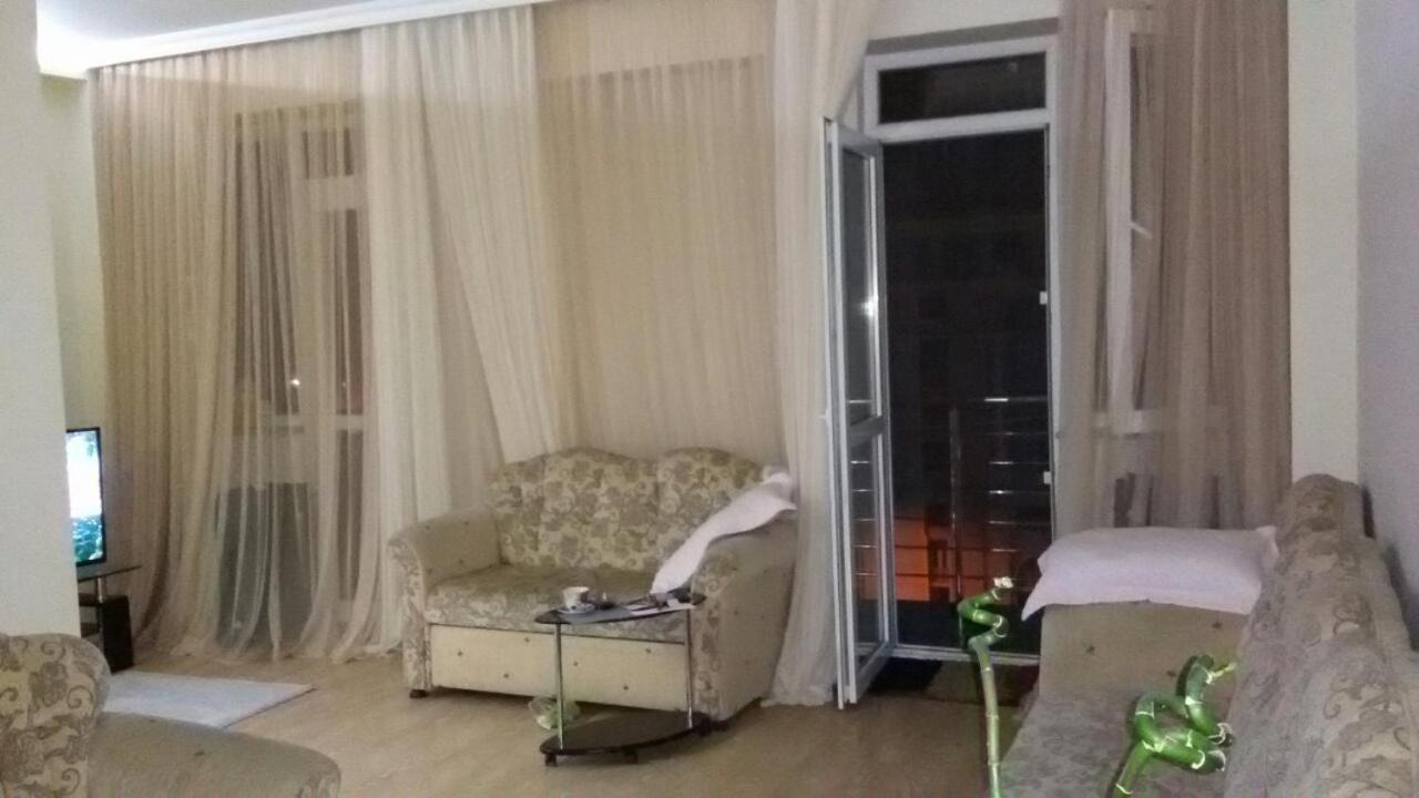 Cocorina Apartment バトゥーミ エクステリア 写真