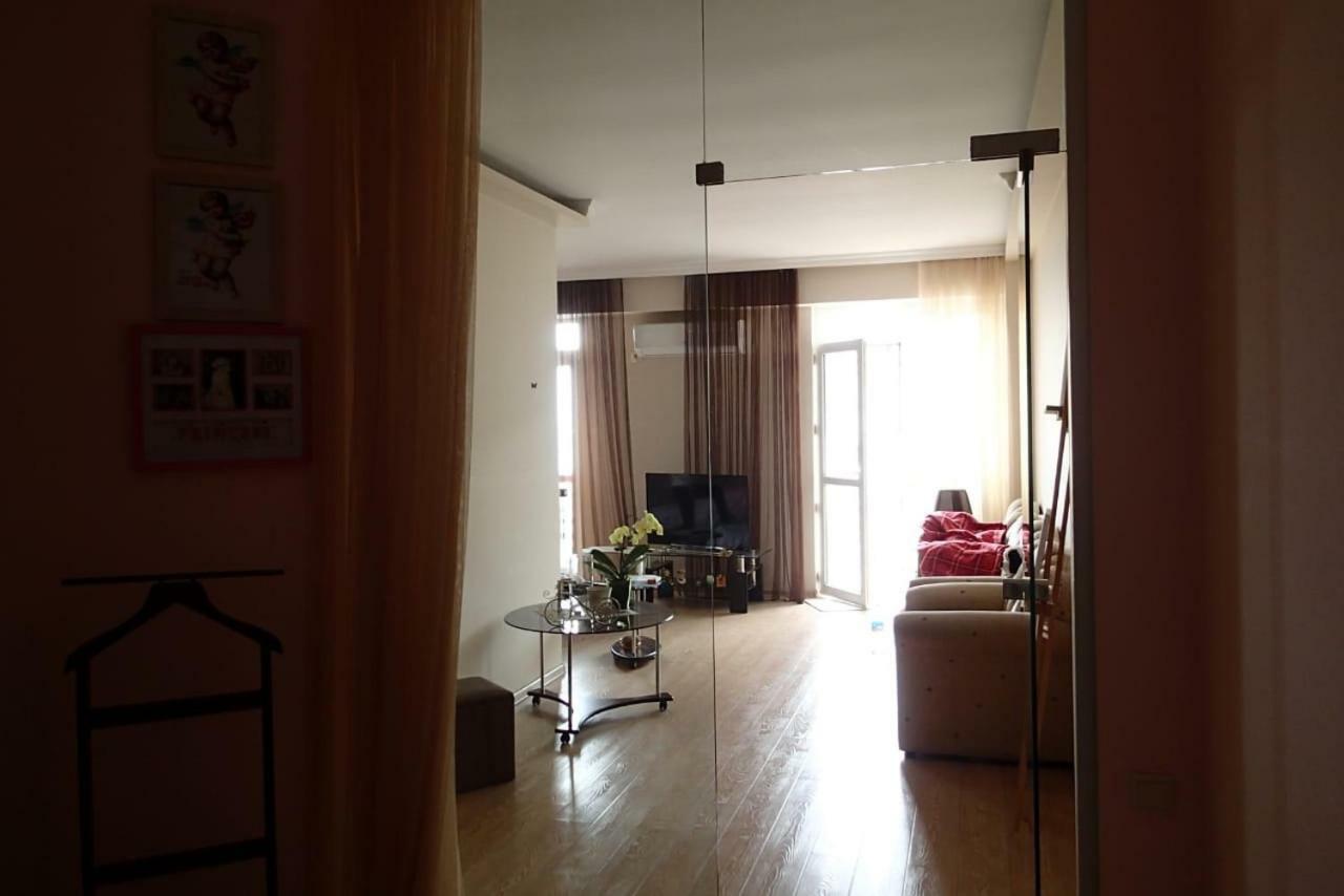 Cocorina Apartment バトゥーミ エクステリア 写真